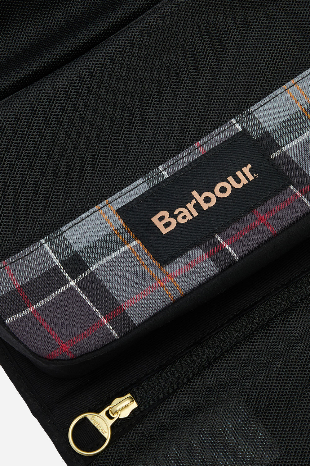 Barbour Transport Hanging Washbag (Black)