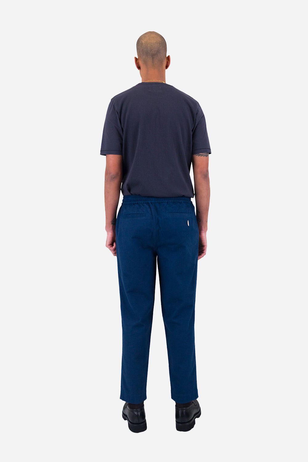 Folk Drawcord Assembly Pant (muste sininen moleskin)