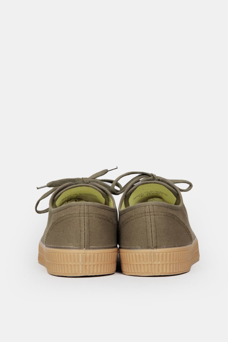 Novesta Star Master (Military/Transparent) | Trainers